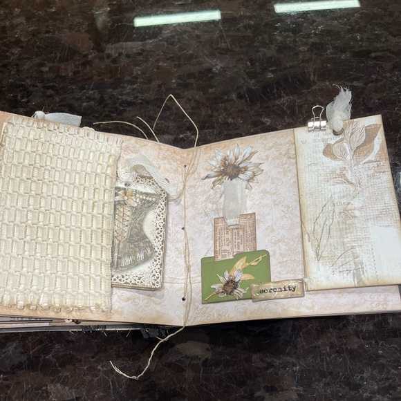 SOLD Vintage journal, 6x6 SOLD - Picture 5 of 13